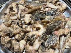 -肖肖酸萝卜鱼火锅(总店)