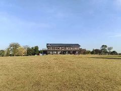 -梁子湖东篱老屋生态庄园