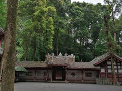 -凤栖山