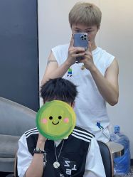 -藤野造型专业烫染接发