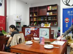 大堂-岳合轩老北京涮肉