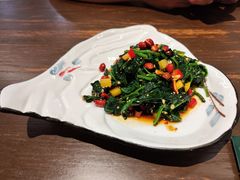 -梧桐树下(云锦世家店)