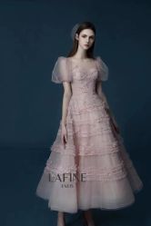 -Lady  Jane高端婚纱礼服馆