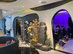 -TOP HAIR SALON