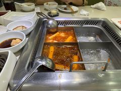 -海底捞火锅(吾悦国际广场店)