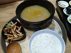 妈妈过桥米线-妈妈故事米线(市府恒隆店)