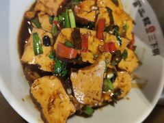 -富正毅三下锅·湘西韵味(天门山索道店)