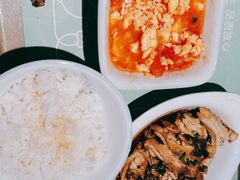 -老乡鸡(定远大润发店)