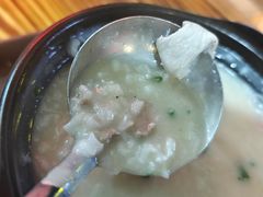 -岱晓海港海鲜粥