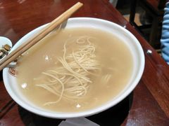 刀鱼汁面-老半斋(福州路店)