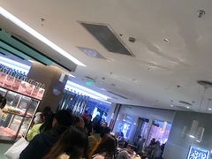 -奈雪的茶(亨特国际广场店)