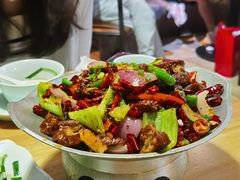 -自贡盐帮菜·玩辣餐厅(樱花园西街店)