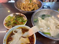 -爱骅裤带面馆(东木头市店)