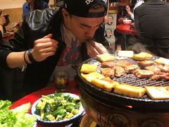 -义聚成老北京炙子烤肉(门框店)