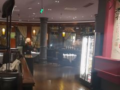 -八府香鸭·啫啫煲(华山路店)