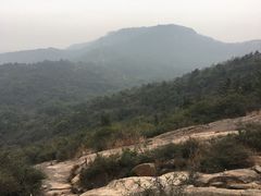 -灵岩山风景区