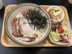 招牌牛排丼-橘酱餐厅