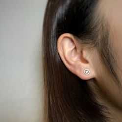 -威德钻石-克拉钻大本营(南京东路店)