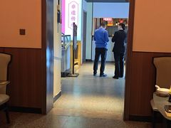 -鸽子侯·家宴·平价海鲜(市图书馆店)