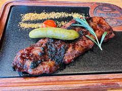 黑松露谷饲牛排-MR.ROCKY洛奇先生RESTAURANT&BAR(宝安壹方城店)