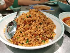一级腊肉炒饭-姚姚酸菜鱼·金戈戈香港豉油鸡(喜荟城联名店)