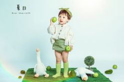 -小熊维尼高端儿童摄影(南山店)