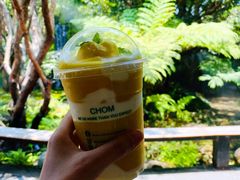 -Chom Cafe and Restaurant