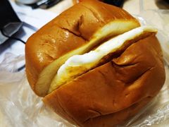 -白玉兰食品甜凤店(合生汇店)