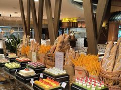 -广州中心皇冠假日酒店-环市食坊·海鲜自助餐厅