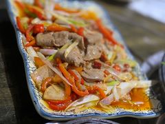 -乐山食古香跷脚牛肉