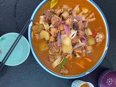 -撒拉人家.酸菜牦牛肉火锅