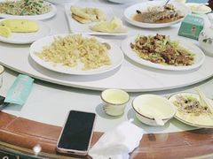 -小红鲸·海鲜餐厅(轸大路店)