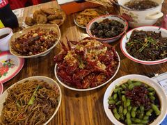 -冶建镜子·老南昌大排档·江西虾王(总店)