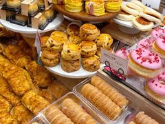 -罗森尼娜(德思勤店)