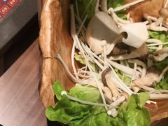 -捞王锅物料理(上海世茂广场店)