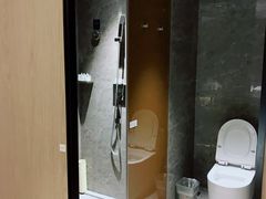 -乔治莫兰迪酒店(济南解放路山东大学店)
