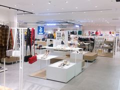 -hotwind热风(世纪东方广场店)