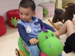 -美吉姆国际儿童发展中心(红谷滩绿地缤纷城中心)