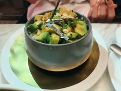 鲑鱼牛油果夏威夷小碗饭-the rug 飞毯 (朝阳公园店)