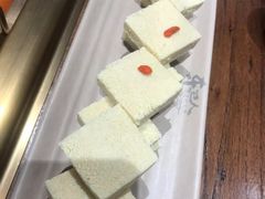-东巴人鱼豆花火锅(幸福街店)