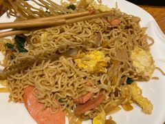 -喝丢一只鞋海鲜烧烤·海肠捞饭(文体街店)