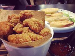 -樱花里音乐餐吧·牛扒椰子鸡(东圃店)