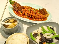 -鹿港小镇(金虹桥国际中心店)