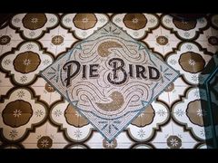 -Pie Bird(新闸路店)