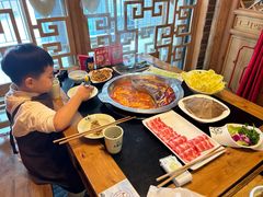 -大龙辣火锅·龙虾·烧烤(湖滨新天地店)