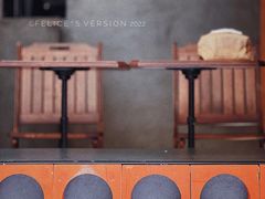 景观位-CowCow其其·牛杂咖啡公司(六运店)