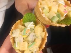 甜筒牛油果沙拉-锦上中式酒馆(南内环店)