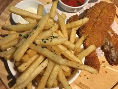 -玛格萝妮(汇智国际商业中心店)