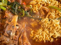 -喇喇排骨火锅·传统韩式脊骨汤(望京西园总店)