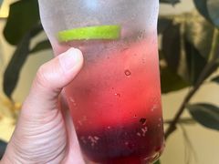 -丽莎沙拉轻食餐厅(国贸店)